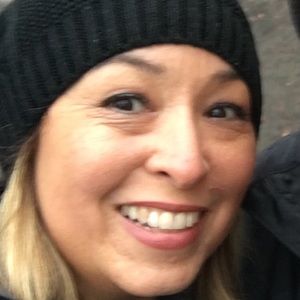 Meet your Posher, Ana